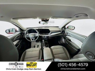 2025 Chevrolet Trax FWD LT