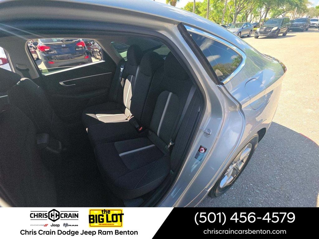 2023 Hyundai Sonata SE