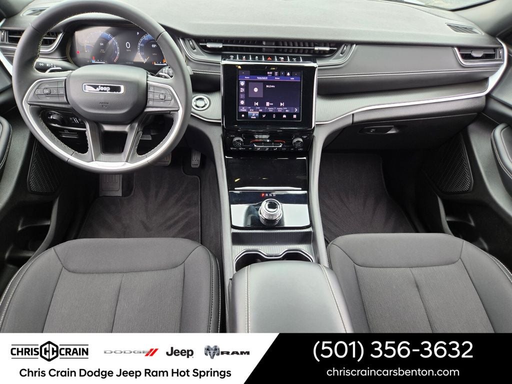 2025 Jeep Grand Cherokee Laredo X 4x2