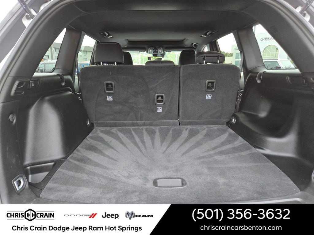 2025 Jeep Grand Cherokee Laredo X 4x2