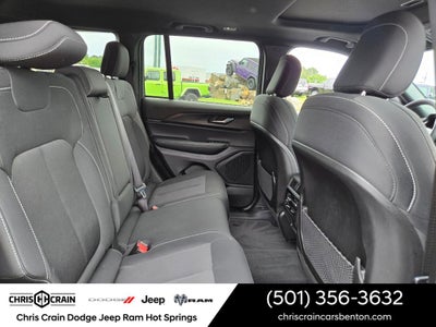 2025 Jeep Grand Cherokee Laredo X 4x2