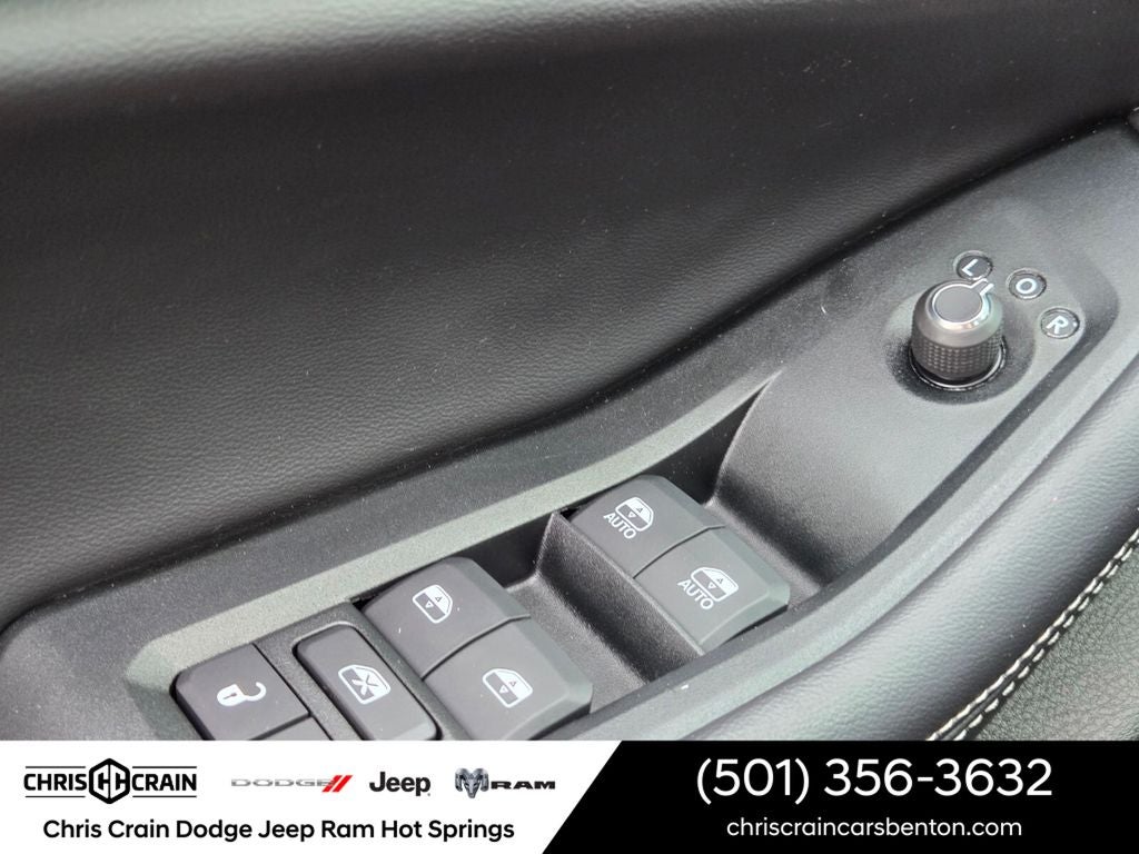 2025 Jeep Grand Cherokee Laredo X 4x2
