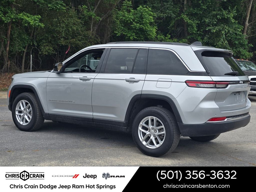 2025 Jeep Grand Cherokee Laredo