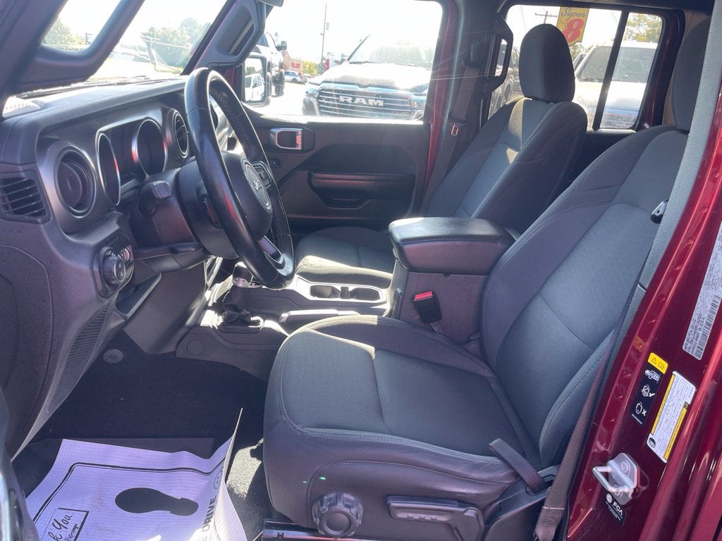 2021 Jeep Gladiator Willys 4x4