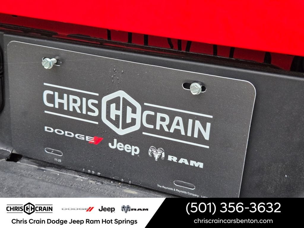 2023 RAM 1500 Classic SLT Crew Cab 4x4 5'7' Box