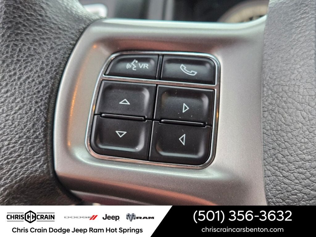 2023 RAM 1500 Classic SLT Crew Cab 4x4 5'7' Box