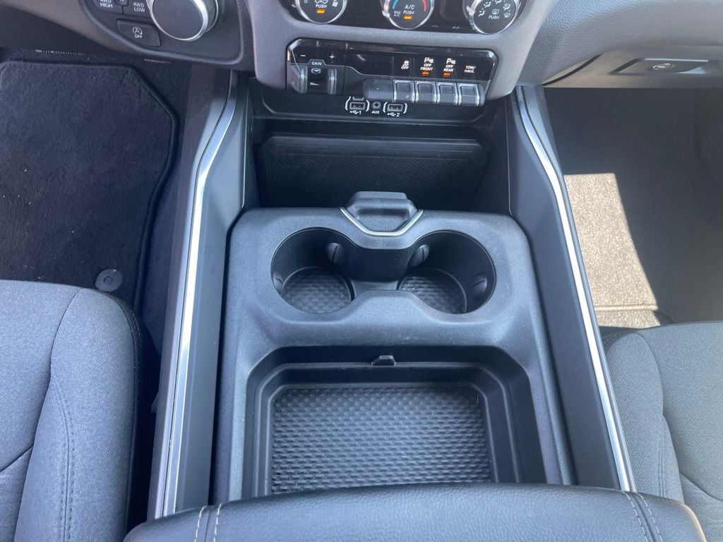 2025 RAM 1500 Big Horn Crew Cab 4x4 5'7' Box