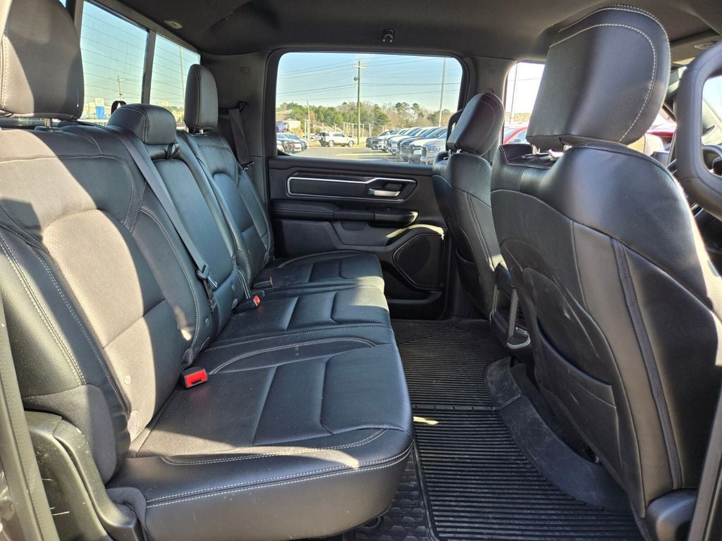 2022 RAM 1500 Big Horn Crew Cab 4x4 5'7' Box