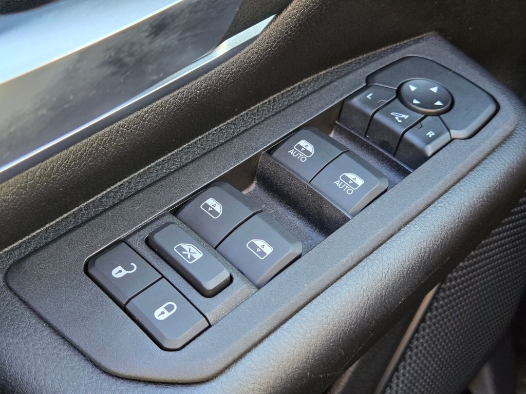 2026 RAM 1500 Big Horn Crew Cab 4x4 5'7' Box