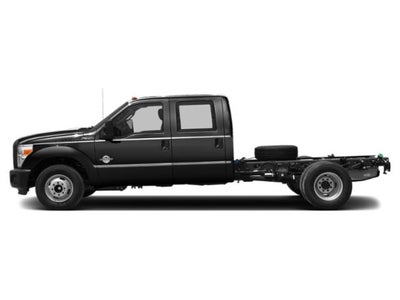 2015 Ford F-350 Chassis LARIAT