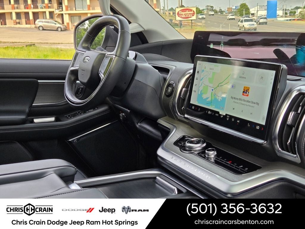 2025 Ford Expedition Platinum