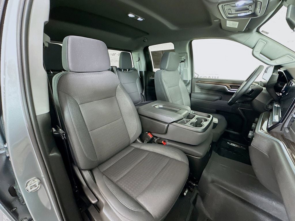 2026 Chevrolet Silverado 1500 LT LT1