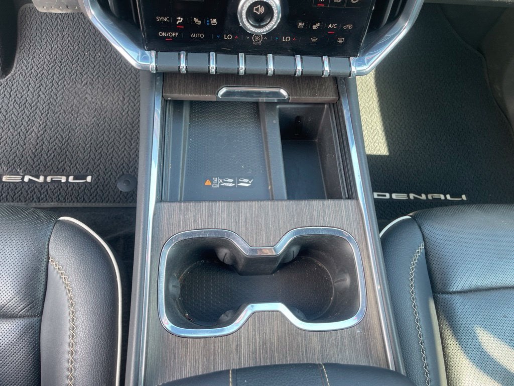 2025 GMC Acadia FWD Denali