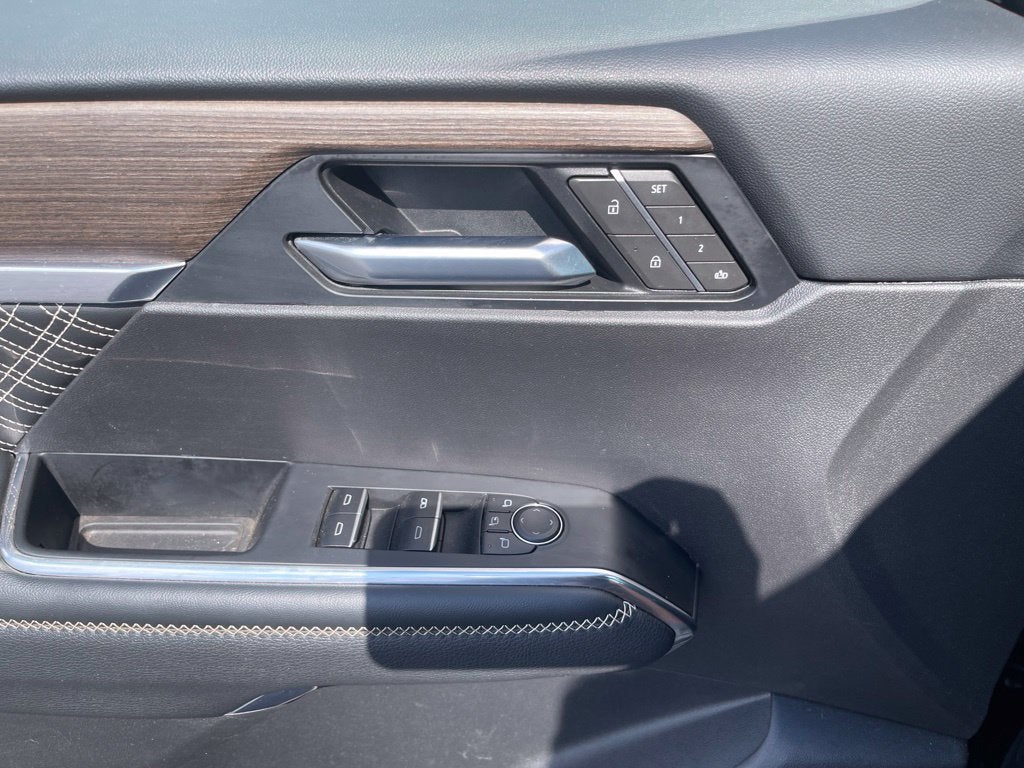 2025 GMC Acadia FWD Denali