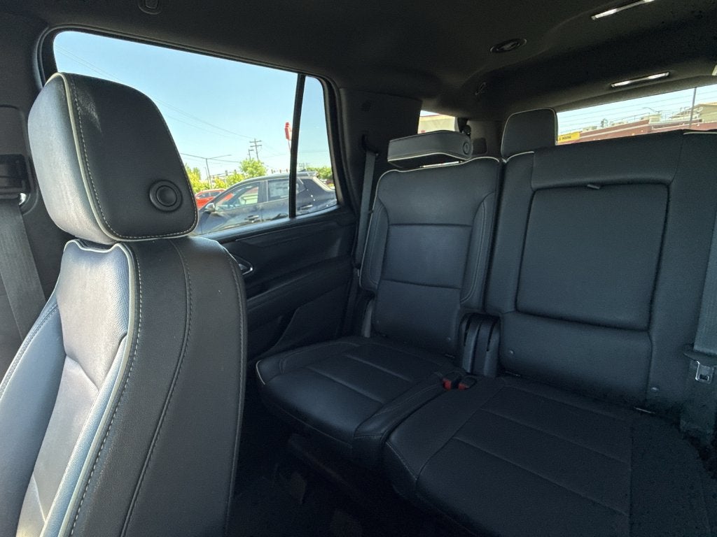 2024 GMC Yukon 4WD SLT