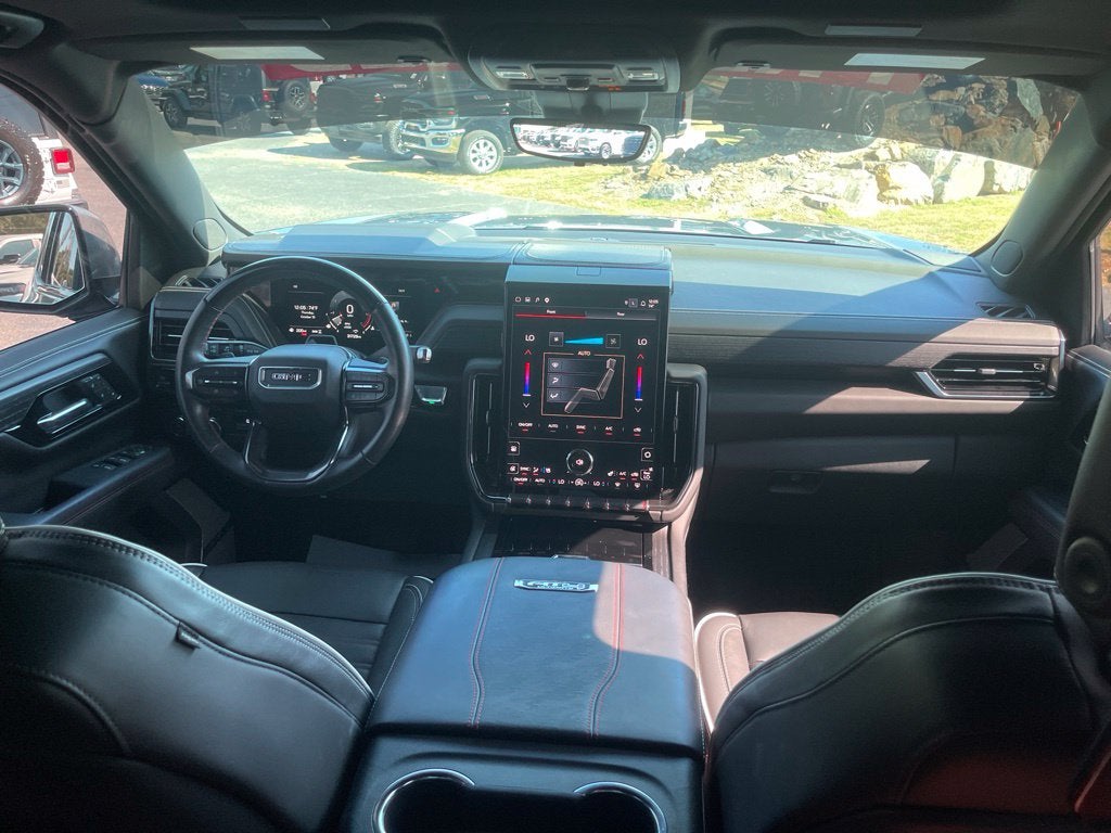 2025 GMC Yukon 4WD AT4 Ultimate