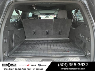 2024 Chevrolet Suburban 4WD RST