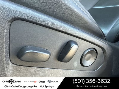 2025 GMC Sierra 1500 4WD Crew Cab Short Box SLT