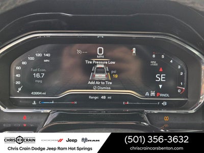 2025 GMC Sierra 1500 4WD Crew Cab Short Box SLT