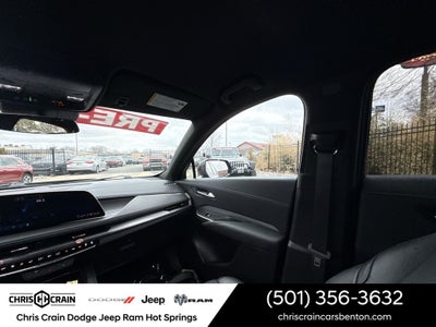 2025 Cadillac XT4 FWD Premium Luxury