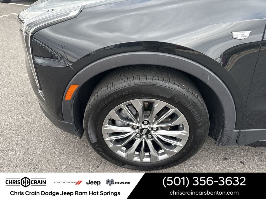 2025 Cadillac XT4 FWD Premium Luxury