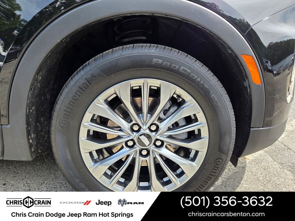 2025 Cadillac XT4 FWD Premium Luxury