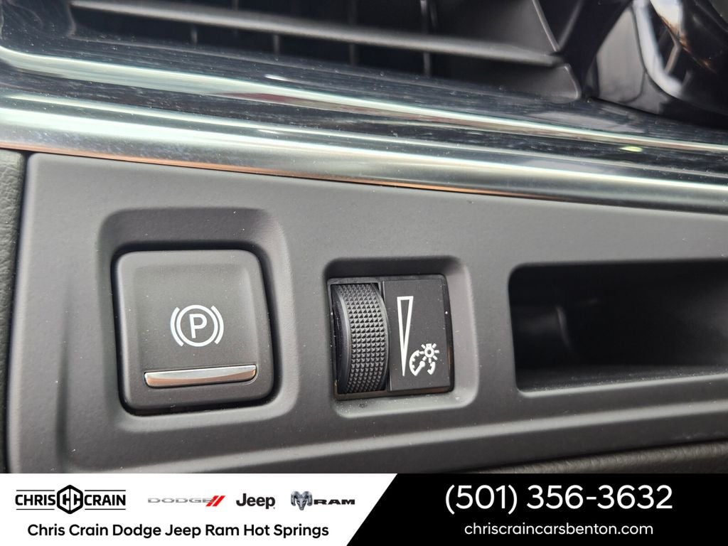 2025 Cadillac XT5 FWD Premium Luxury