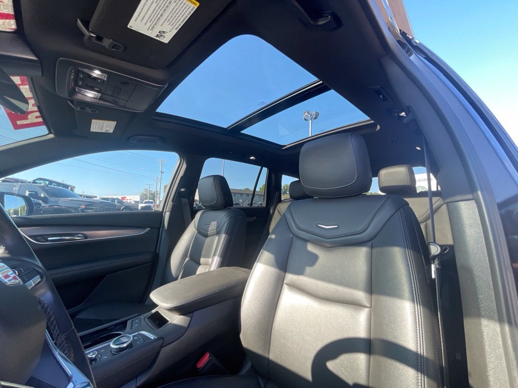 2024 Cadillac XT6 FWD Luxury