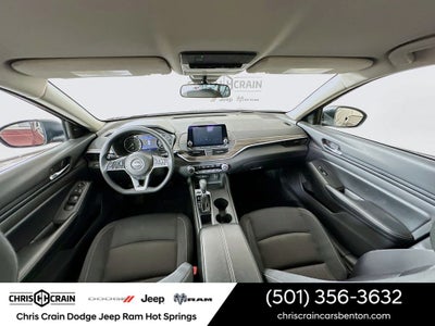 2025 Nissan Altima SV FWD