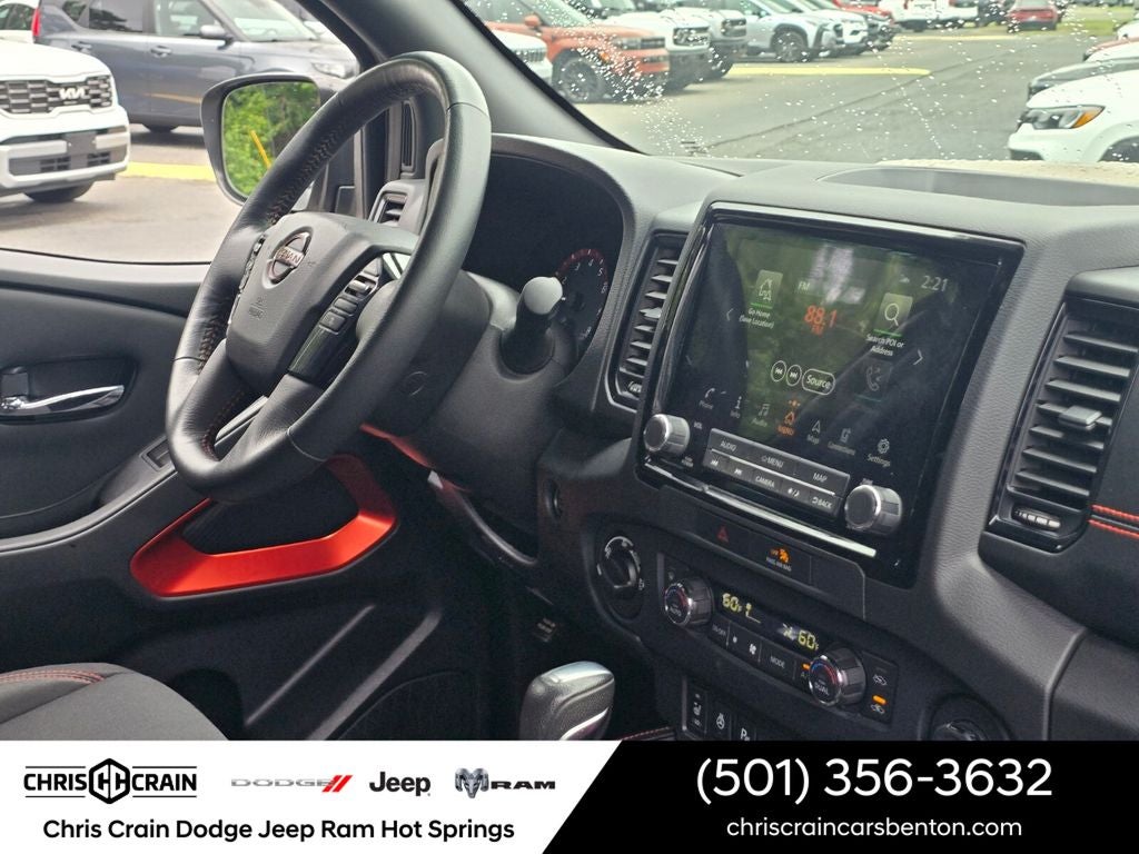2023 Nissan Frontier Crew Cab PRO-4X 4x4