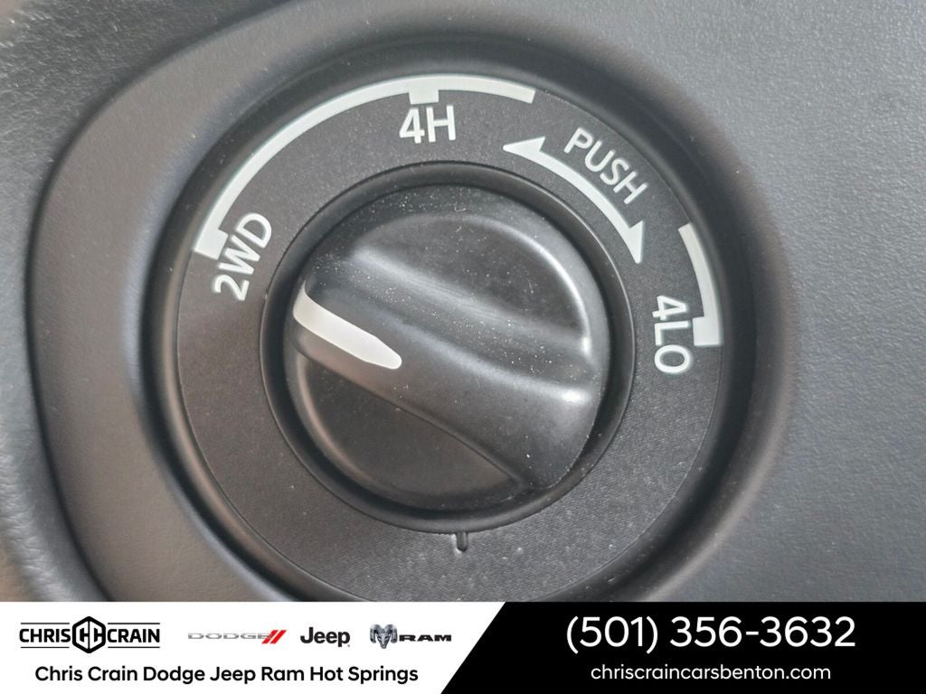 2023 Nissan Frontier Crew Cab PRO-4X 4x4