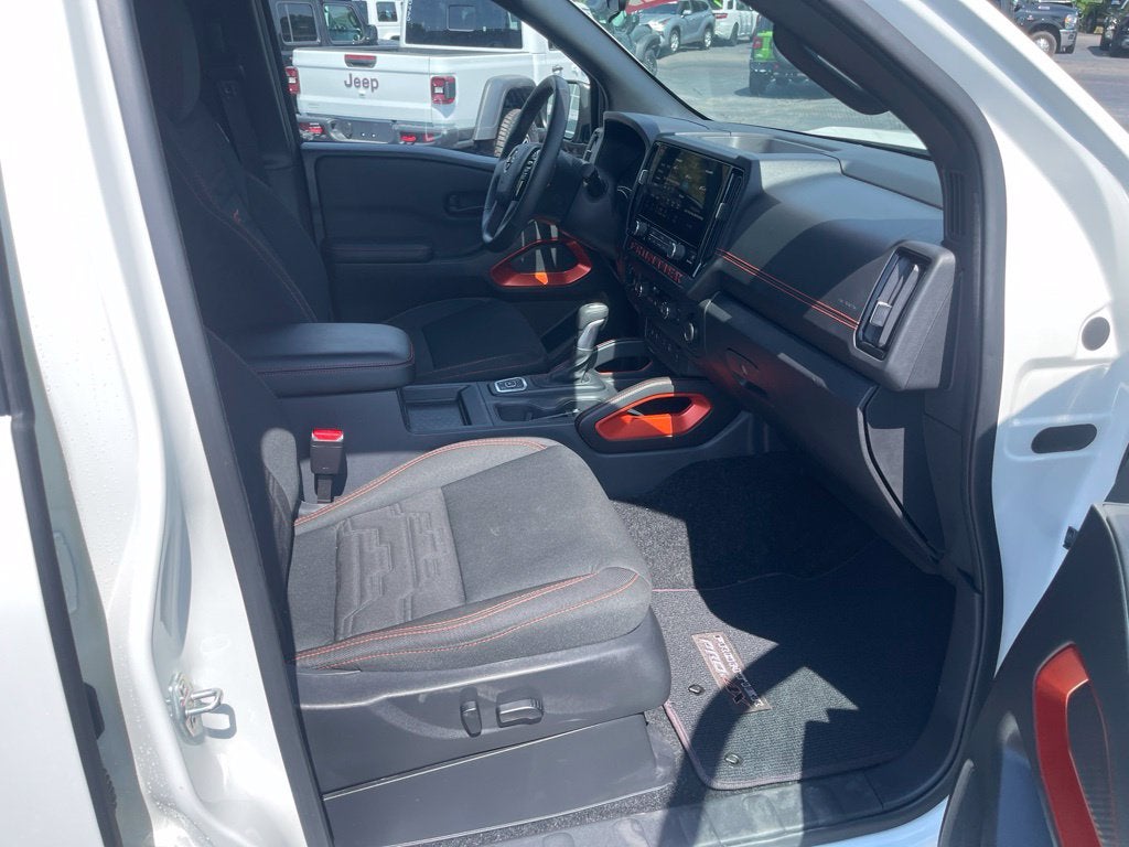 2026 Nissan Frontier Crew Cab PRO-4X 4x4