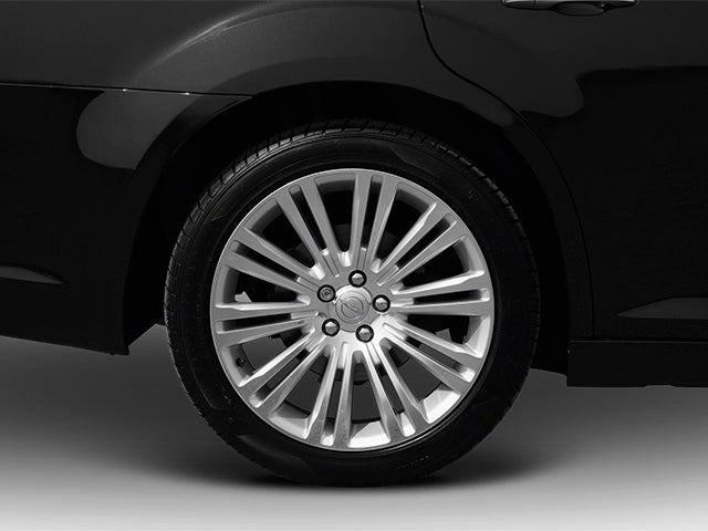 2013 Chrysler 300 Motown