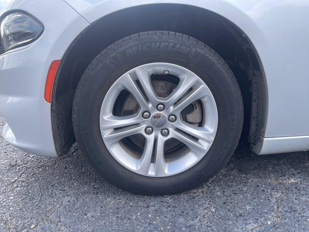 2022 Dodge Charger SXT RWD