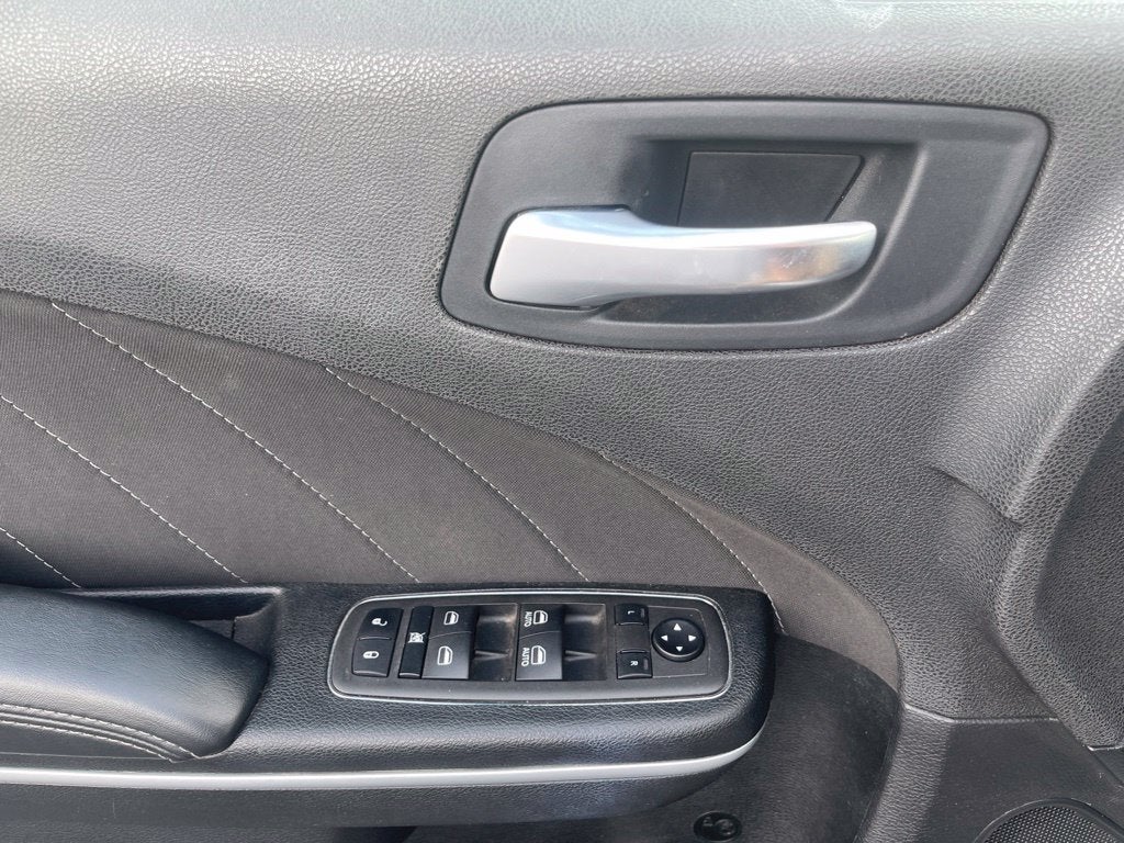 2022 Dodge Charger SXT RWD