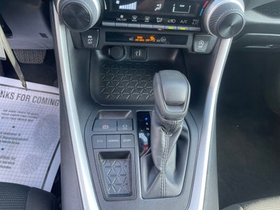 2025 Toyota RAV4 LE