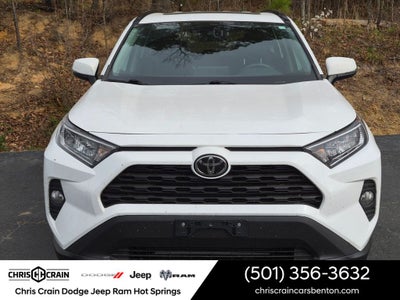 2020 Toyota RAV4 XLE
