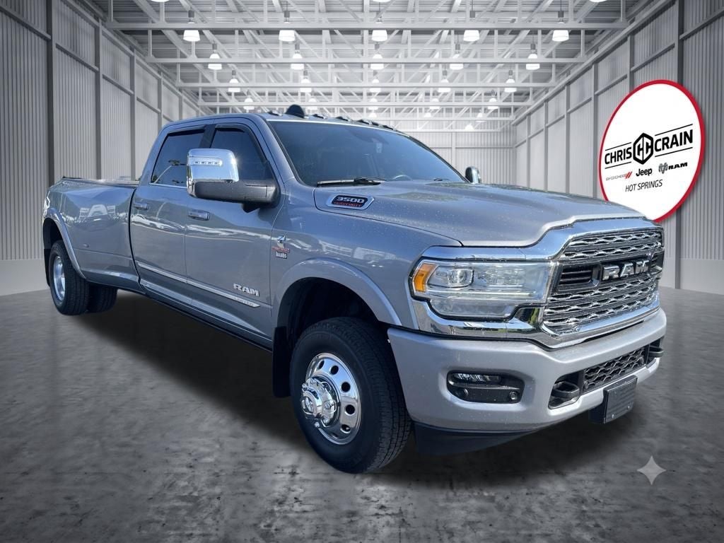 2024 RAM 3500 Limited Crew Cab 4x4 8' Box