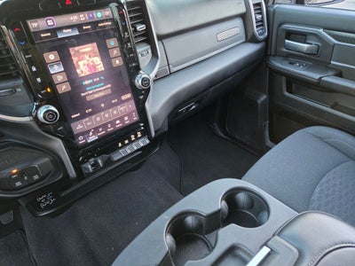 2025 RAM 2500 Big Horn Crew Cab 4x4 6'4' Box