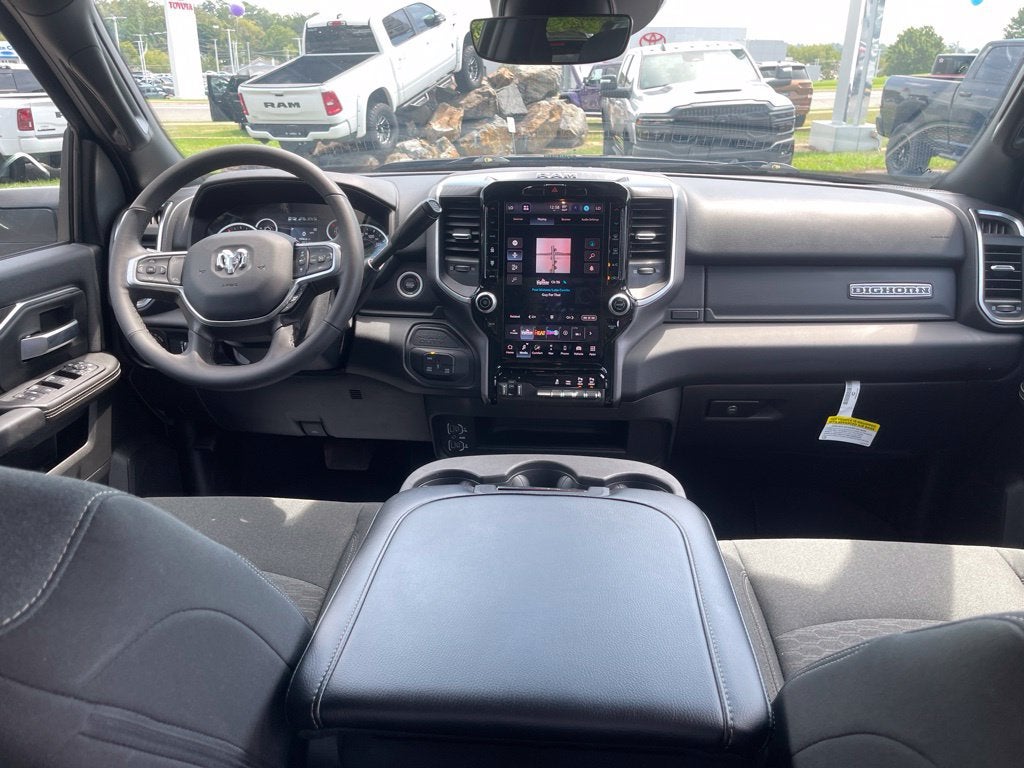 2026 RAM 2500 Big Horn Crew Cab 4x4 6'4' Box