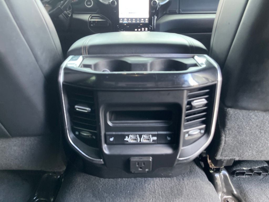 2023 RAM 2500 Laramie Crew Cab 4x4 6'4' Box