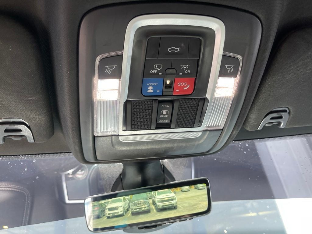 2023 RAM 2500 Laramie Crew Cab 4x4 6'4' Box