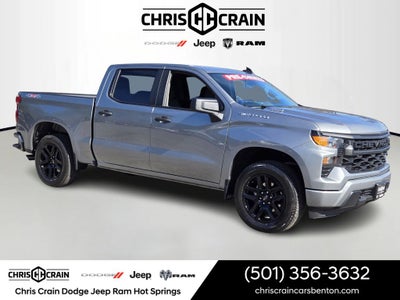 2024 Chevrolet Silverado 1500 4WD Crew Cab Short Bed Custom