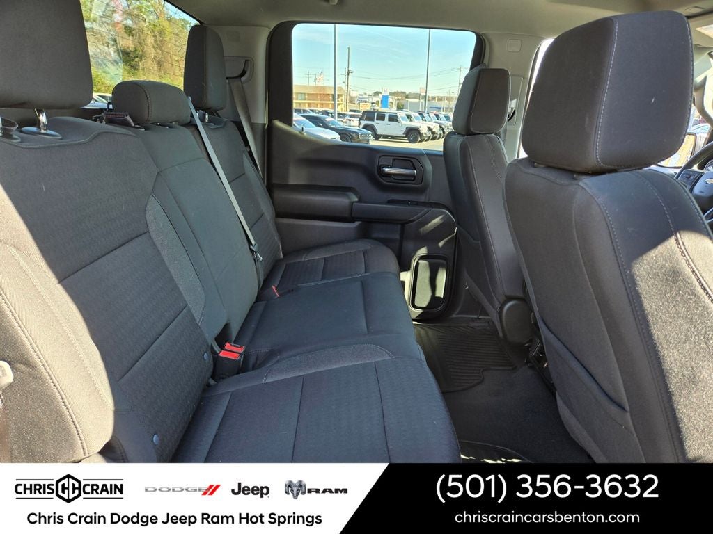 2024 Chevrolet Silverado 1500 4WD Crew Cab Short Bed Custom