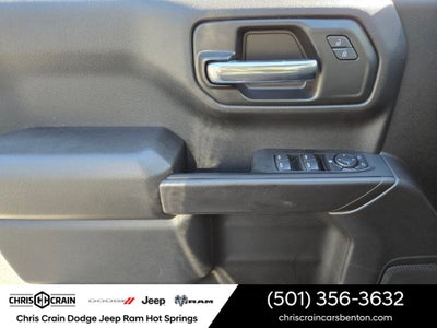 2024 Chevrolet Silverado 1500 4WD Crew Cab Short Bed Custom