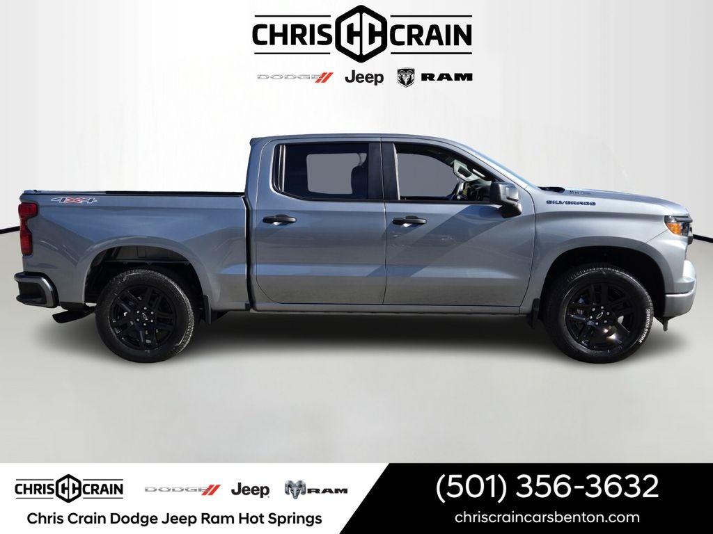 2024 Chevrolet Silverado 1500 4WD Crew Cab Short Bed Custom