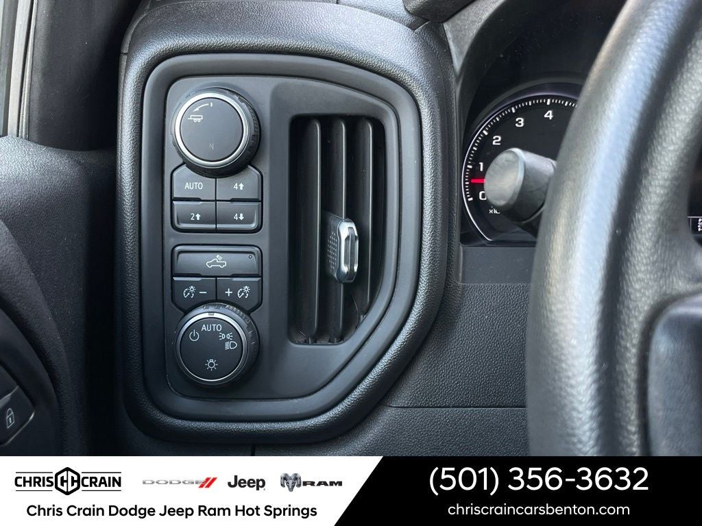 2021 Chevrolet Silverado 1500 Custom Trail Boss