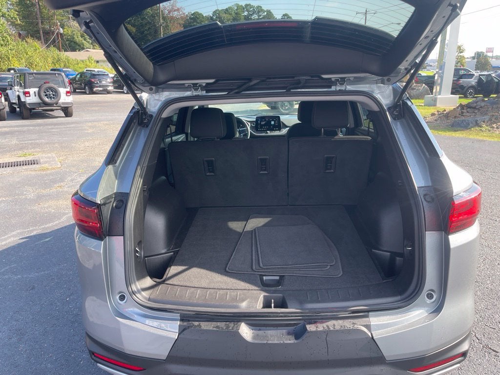 2025 Chevrolet Blazer FWD 2LT
