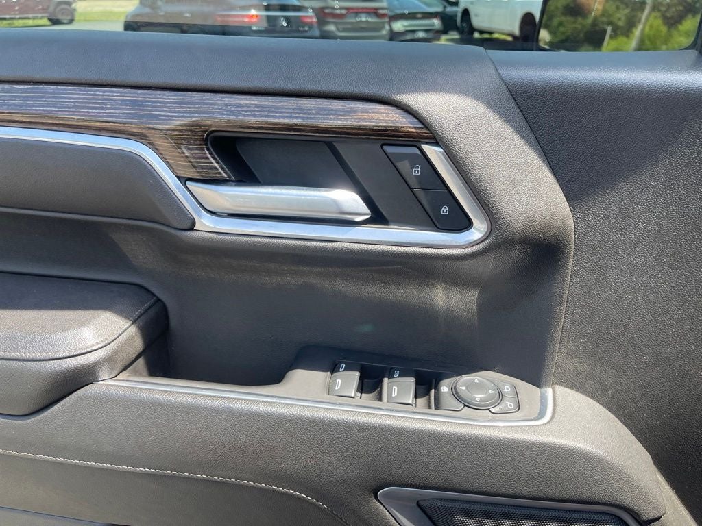 2023 GMC Sierra 1500 4WD Crew Cab Short Box SLE