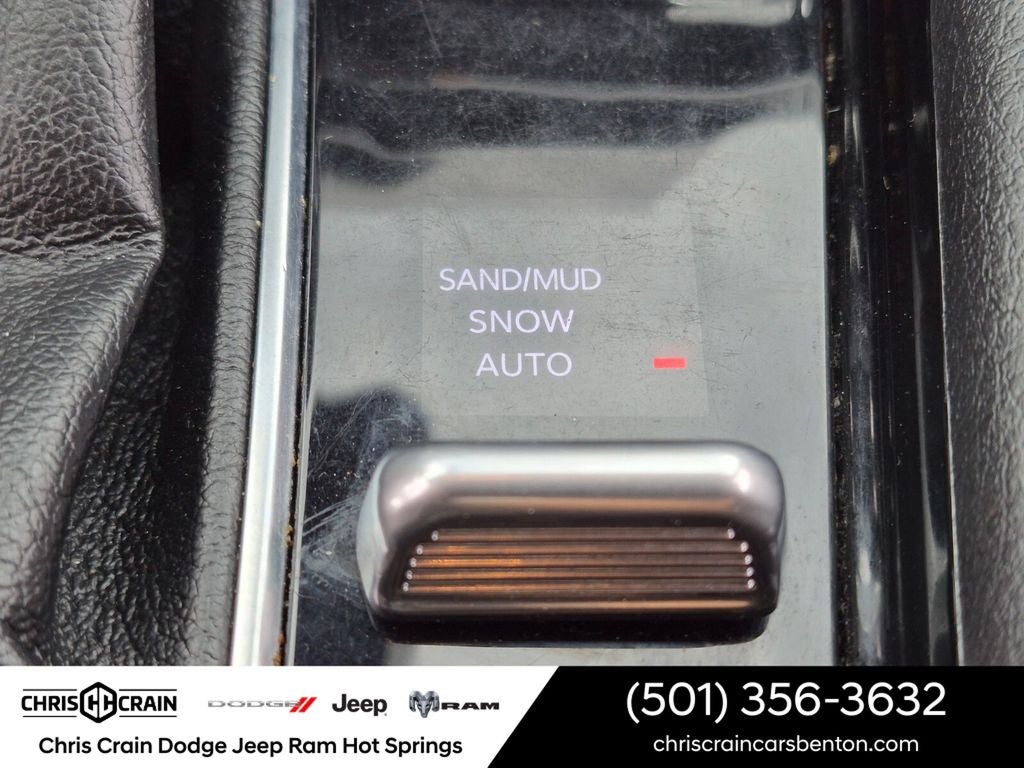 2023 GMC Sierra 1500 4WD Crew Cab Short Box SLT